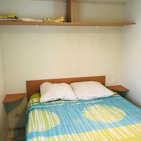 Mobil'Home Dans Camping Bec-de-Mortagne Dış mekan fotoğraf